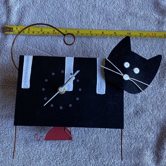 Funky Rustic Metal Cat Lover’s WALL CLOCK Black/White/Bare Metal - Picture 9 of 11